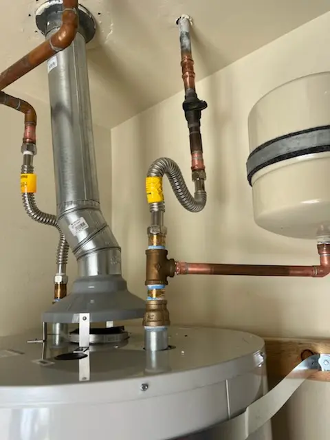 Water heater installation and plumbing repair in Rockwood
